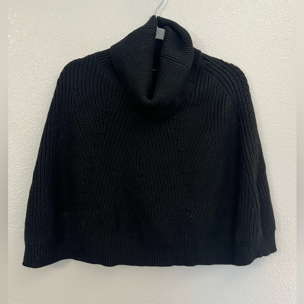 Banana Republic Turtleneck Sweater Knit Black Poncho Cape Capelet Size Medium